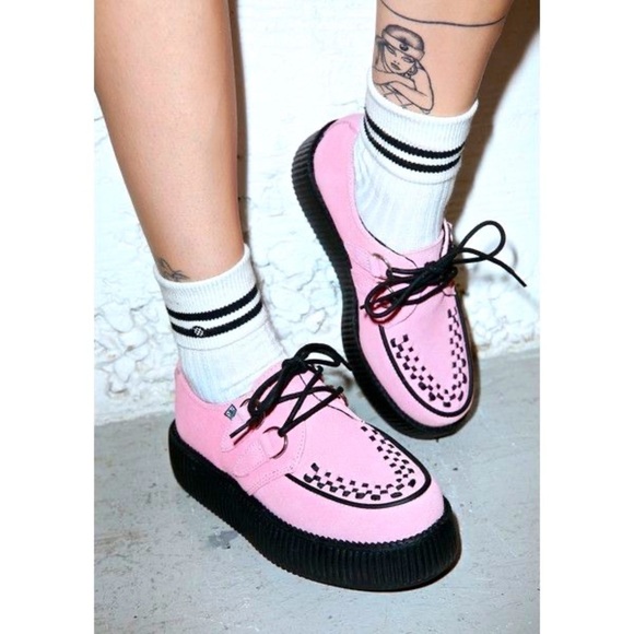 T.U.K. Suede Platform Creeper Sneaker Baby Pink W8/M6 - Picture 1 of 12